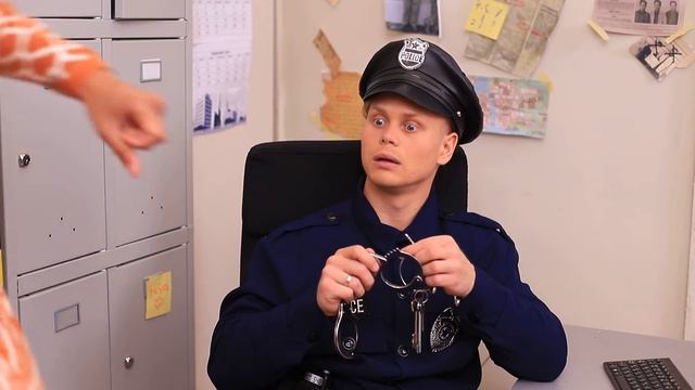 Как сбежать из тюрьмы/ 16 забавных и неловких ситуаций