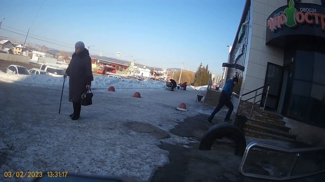Видео за 03.02.2023 года Еду в сторону пятого микрайона вид камеры передней