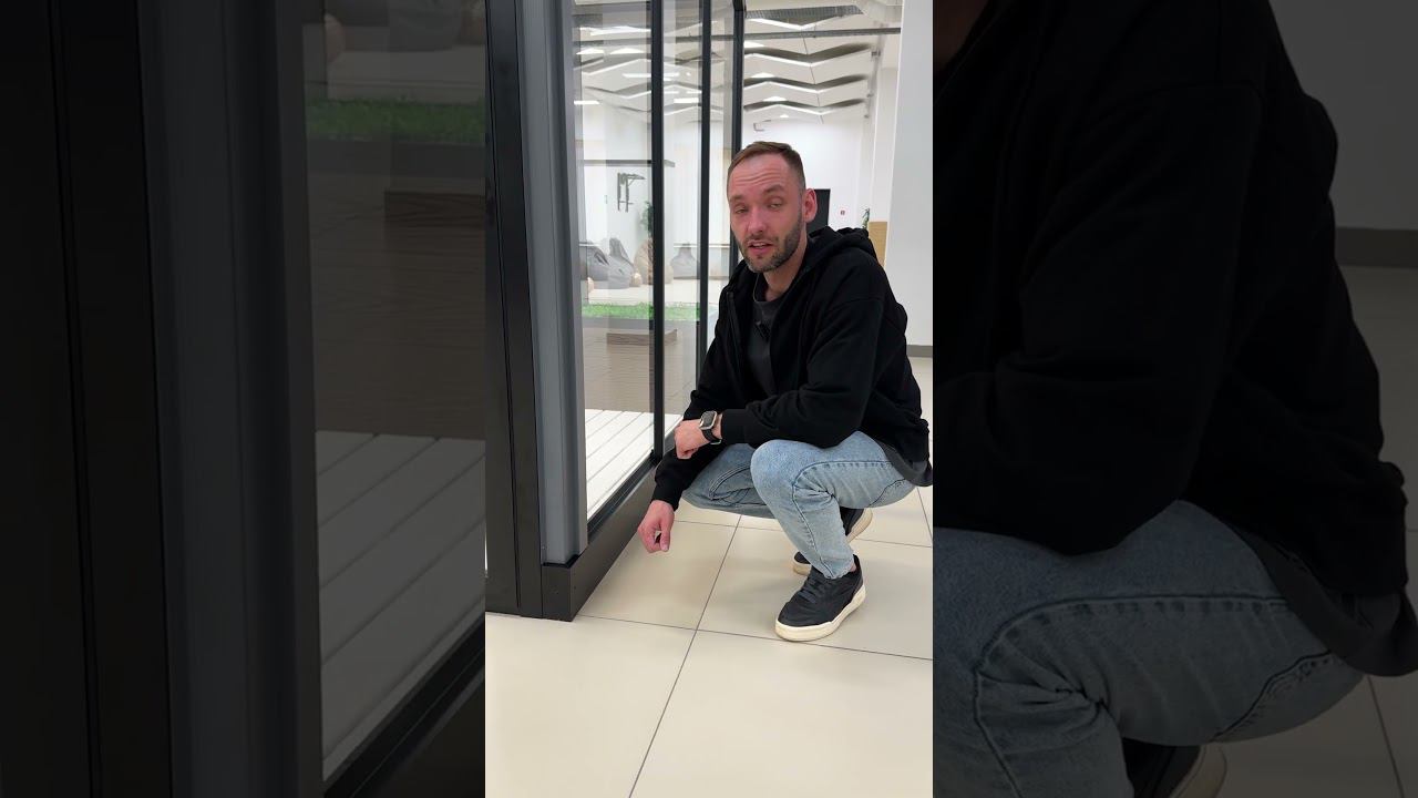 Уникальная форма теплицы из стекла  #greenhouse #теплица #shorts #стекло #new #trending