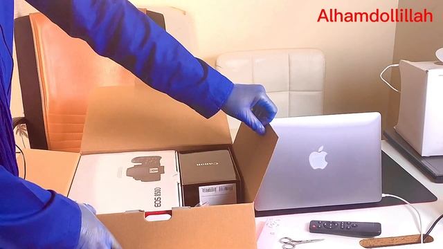 Unboxing Canon EOS 850D 24.2 Mega Pixel  | Lense EF-S 18-135mm F/3.5-5.6 IS USM, Black