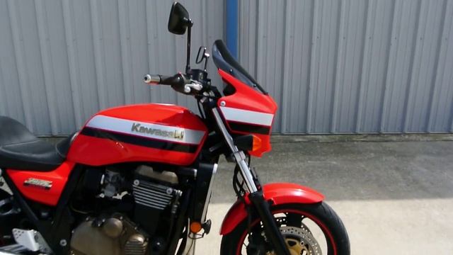 2004 Kawasaki ZRX1200R Muscle Bike: Review