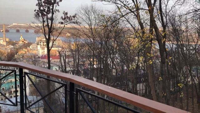 Выход к Андреевской церкви, Подольский район Киева