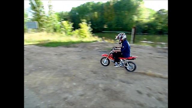 Montage Vidéo Honda Crf 50 Vidéo HD