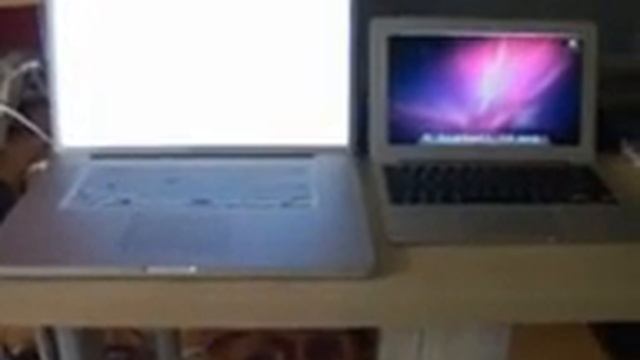 New MacBook Air 11 Vs. MacBook Pro 17 2009
