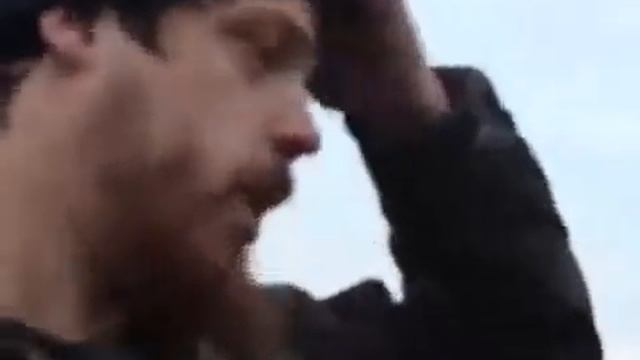 Веселый молочник Джастас Уолкер из Сибири.
