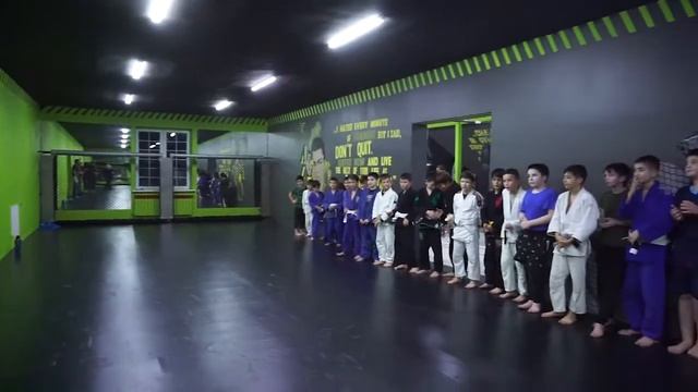 Каратэ: Путешествие К Мастерству