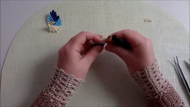 DIY  How To Make Brooch, Satin Ribbon, Kanzashi