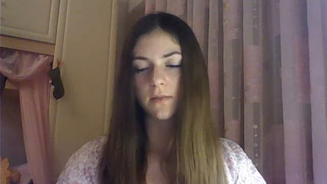 небольшой подарок от мамы)))