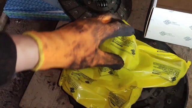 Технический Помощник по Ремонту