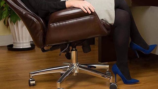 Top 5 Best Reclining Office Chairs With Footrest In 2021 Reviews