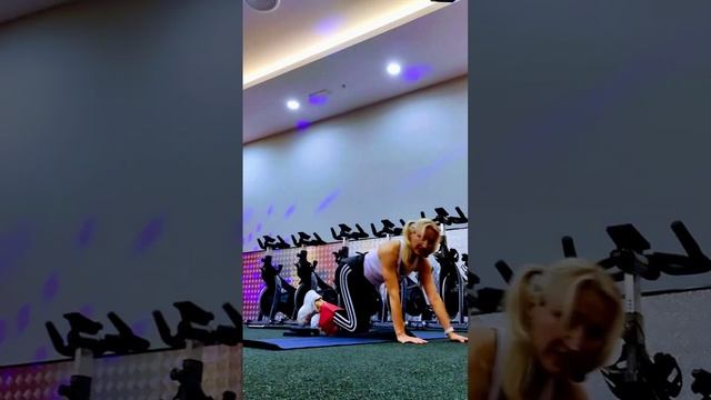 CARDIO & MORE Class With Lana Harbers_part32