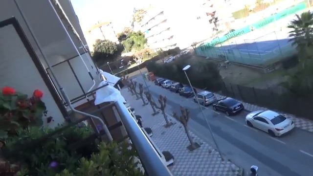 как я Мою полы и туалеты в Испании