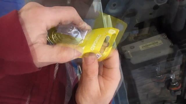 2001-2007 Dodge Caravan Headlight Replace Grand Caravan Headlamp Bulb Replacement How To Change