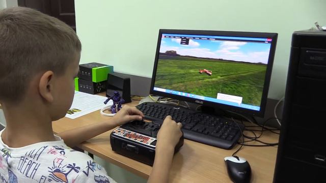 Мастер-класс «Создай свой первый беспилотник!» | IT-Lab Odessa | Авиамоделирование, Одесса