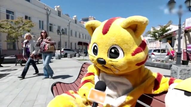 Рубль настолько обесценился, что россияне уже только делают вид, что работают за такие-то крохи...