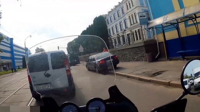 Утренний трафик 15.05.2019. Kyiv, Ukraine On Honda Varadero Xl1000v