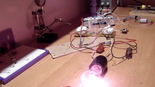 раскаливание спирали лампы