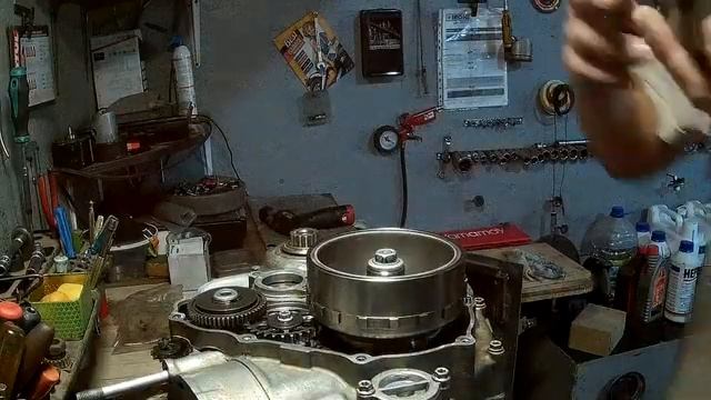 Husqvarna FE 350 Мотор и Коробка передач. Правильная сборка часть2.