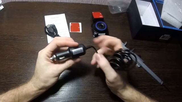 Видеообзор видеорегистратора AutoExpert DVR 872