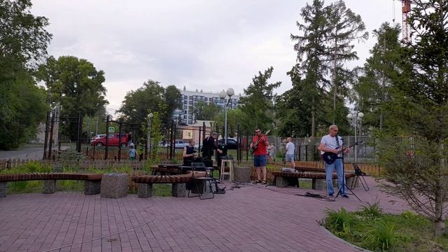 Пленительная жизнь, Рюрик Ивлев