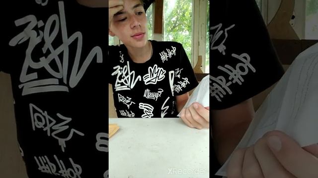 забрал Лего детали  халява !!!