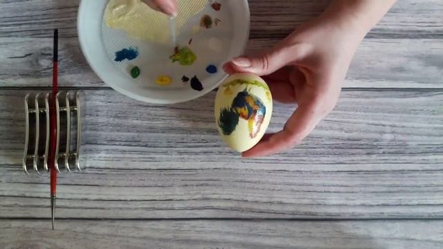 Как сделать красивые пасхальные яйца своими руками. Декупаж. Подрисовка. Работа с глиной.