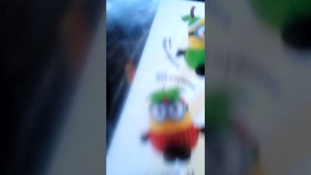 Новая акция в Магнит как выглядит один миньон из сквишей?