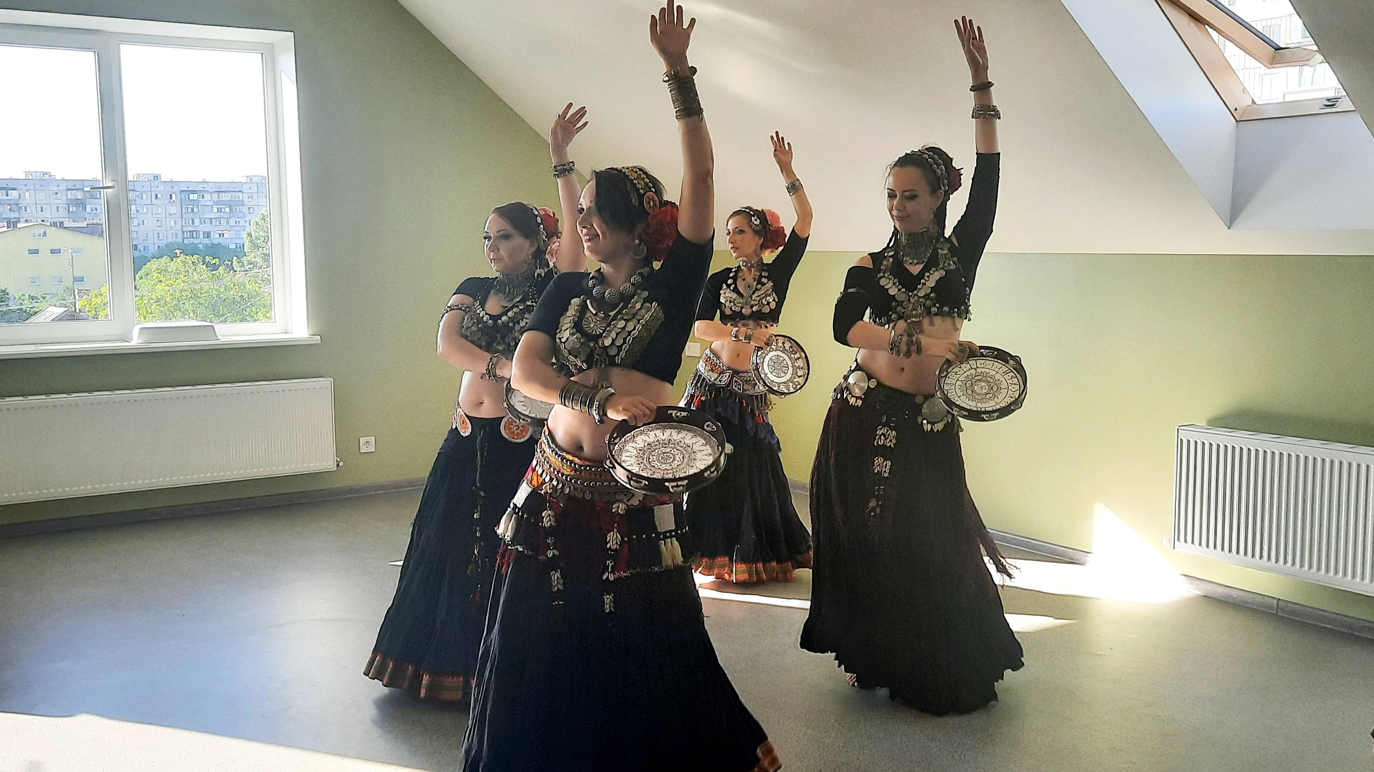 Dakra Tribe - Трайбл с тамбуринами - Фестиваль 