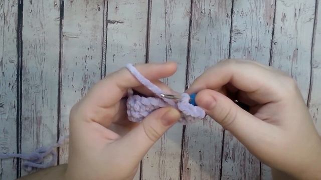 Вязание крючком для начинающих. Урок 8. Соединительный столбик и полустолбик с накидом.