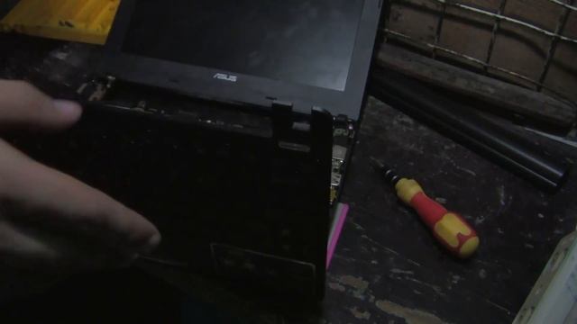 Asus Eee PC X101CH - With Power  But Without Display