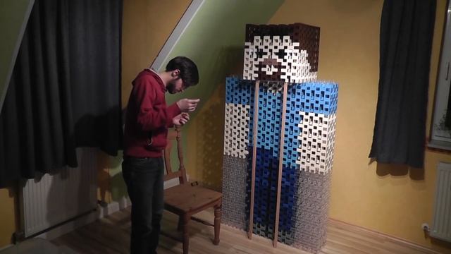 Dominoes Falling For Minecraft: Life-Size Steve