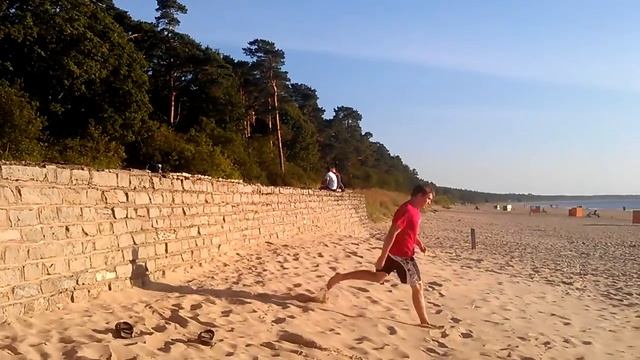 Арабское сальто без разбега / Side Flip Off One Leg