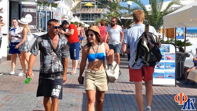 - РОДИТЕЛИ, нет уж, ХОЗЯЙНИЧАТЬ вы у нас НЕ БУДЕТЕ! Приезжайте, как ГОСТИ, когда у нас свободно!