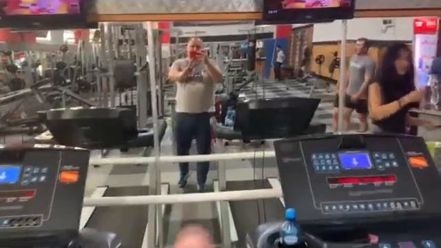 F6000892bd388c6cc19a6ff650a04752