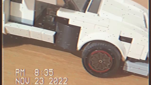 MERCEDES BENZ 300SL With A Hint Japanese 80s Music