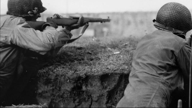 Самозарядная винтовка против магазинной. Было ли преимущество у американской пех.mp4