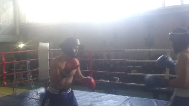 Чемпионат КР по кикбоксингу 2016Матыбаев.С Vs Зикиров.О 63.5кг