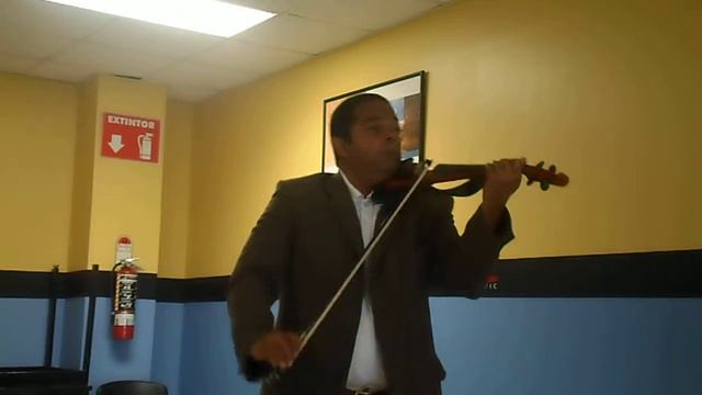 Reynaldo Silva - Escuchemos Al Violín (Can't Help Falling In Love  With You)