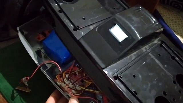 Гироскутер исправно работал сейчас не включается.