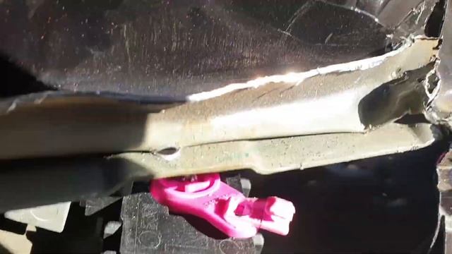 Ремонт дверей: снятие обшивки и замена ручек