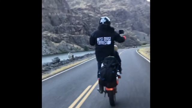 SNAKE RIVER HELLS CANYON Motorcycle ENDURO Xr650l WHEELIE Idaho Adventure