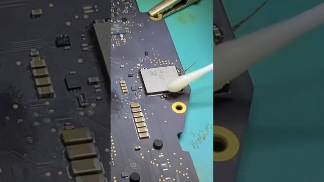 Macbook Pro M2 Baru Dipake Udah Rusak Kena Air Duhhh #macbookprom2 #macbookpromatot #macbookpromati