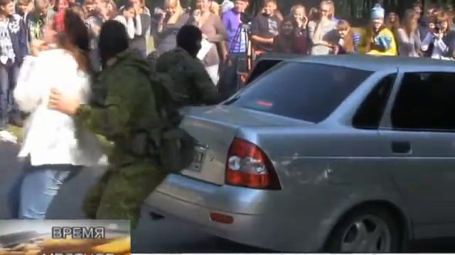 Смоленские полицейские в гостях у школьников на Сокольей Горе