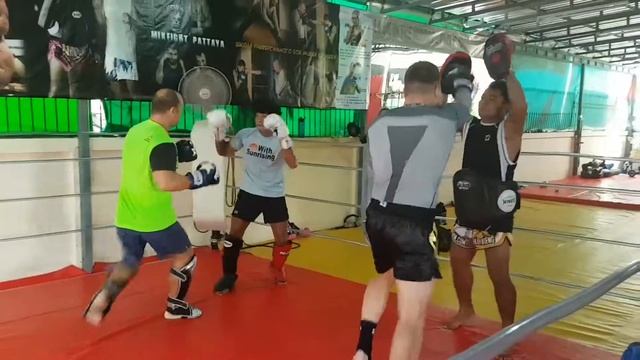 Тренировки в Таиланде. Mixfight Pattaya 0945678106. Бокс, кикбоксинг, Муай тай.(41)