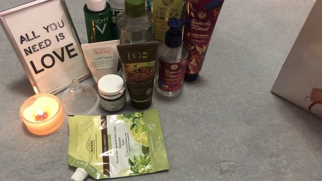 Насобирала целый пакет пустых баночек