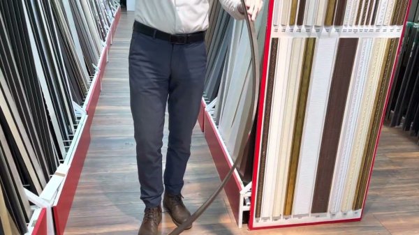 Плинтус ХДФ Dollken S60 60мм х 2,575м 1209 Антрацит RAL 7016