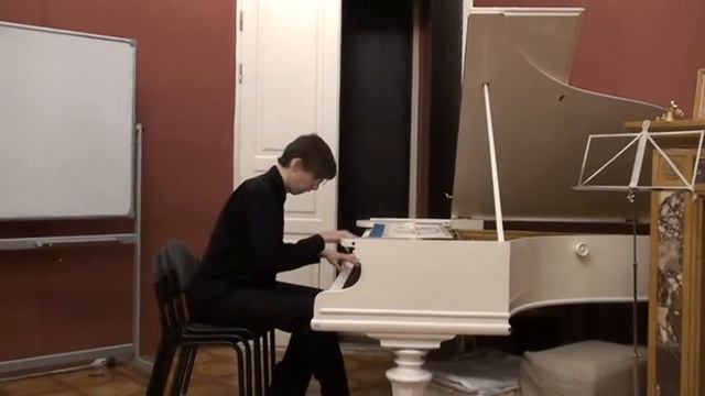 С. Рахманинов -  Музыкальный момент ми минор -  Николай Воронов