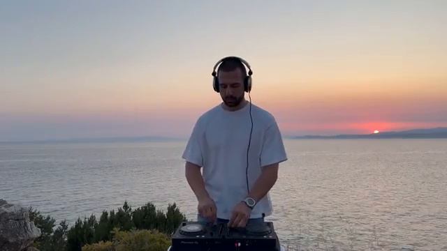 Zarriano Antanassi - Afro House Set Live @ Thasos Island, Greece (Keinemusik, Rivo, Hugel...).mp4