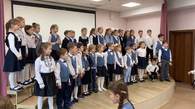 Прощание с букварем в Православной школе Димитрия Солунского