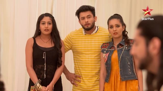 Ishqbaaz | इश्क़बाज़ | Omkara ne publicly kiya Gauri se pyaar ka izhaar!